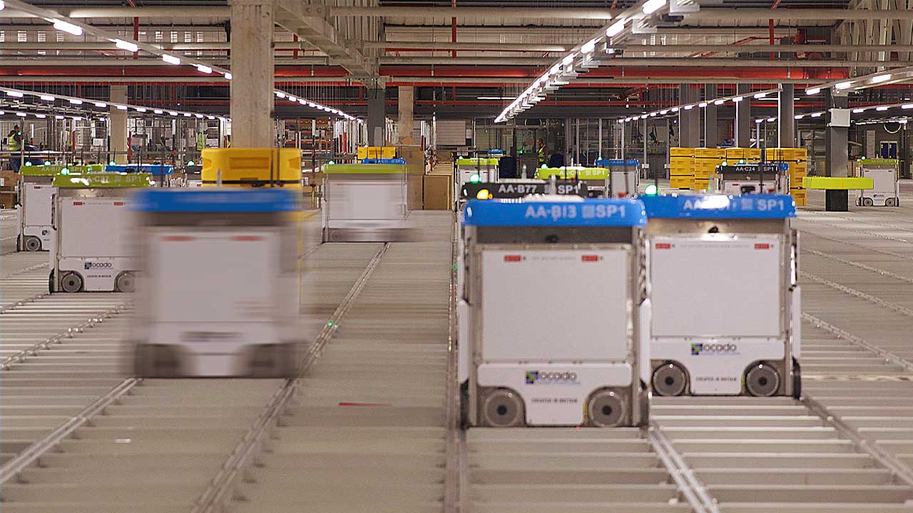 Warehouse Technology – Top 7 Trends In Operations